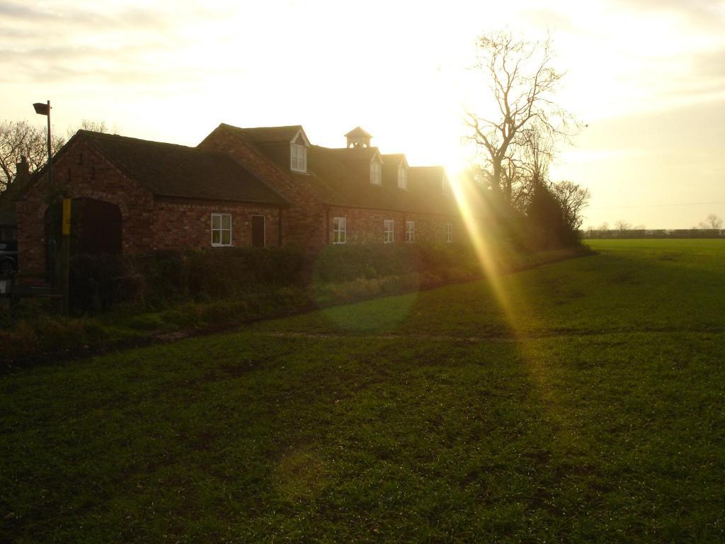 The Royal Arms Hotel Sutton Cheney Buitenkant foto